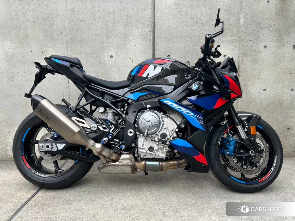 Проданный OTHER BMW M1000R M NAVY BLUE PETISHON 2023 из Японии, фото 2