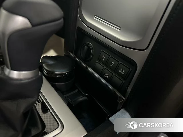 Toyota Prado (imported) 2023 Черный из Китая, фото 5