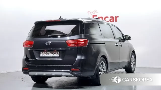 Kia The New Carnival id 3324825 из Кореи 12