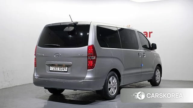 Hyundai The New Grand Starex id 3861364 из Кореи 12