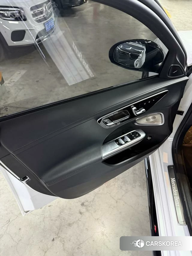 Mercedes-Benz Class C id 4255960 из Китая 10