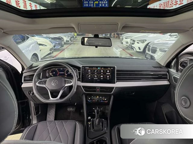 Volkswagen Tiguan L 2025 Черный из Китая, фото 2