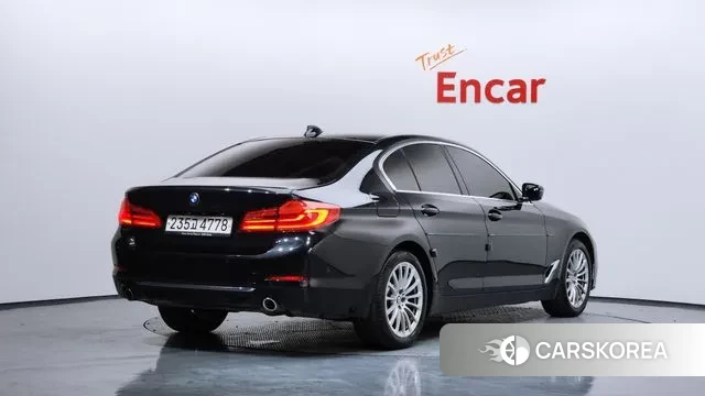 BMW 5 Series (G30) id 3494050 из Кореи 12