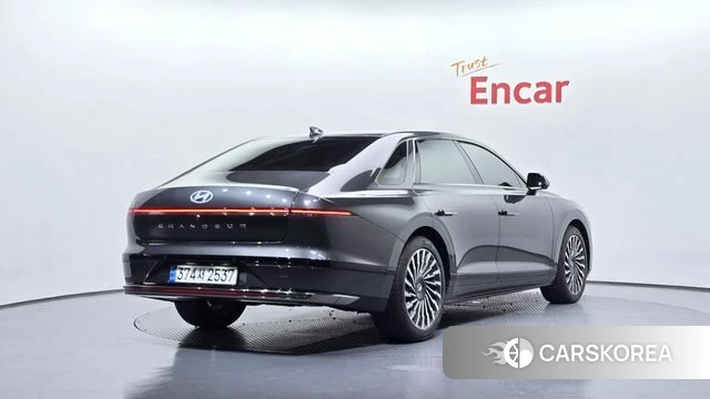 Hyundai Grandeur (GN7) id 4017039 из Кореи 12