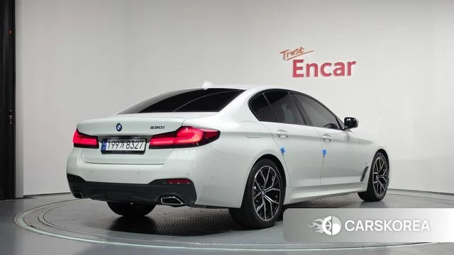 BMW 5 Series (G30) id 4725532 из Кореи 12