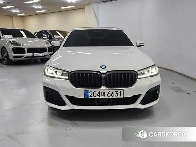 BMW 5 Series (G30) id 3366739 из Кореи 12