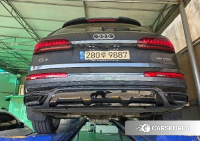 Audi Q7 (4M) 2022 Серый из Кореи, фото 2