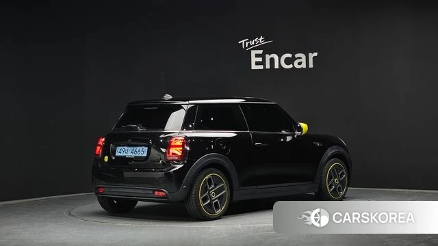 Mini Cooper Electric id 3859507 из Кореи 12