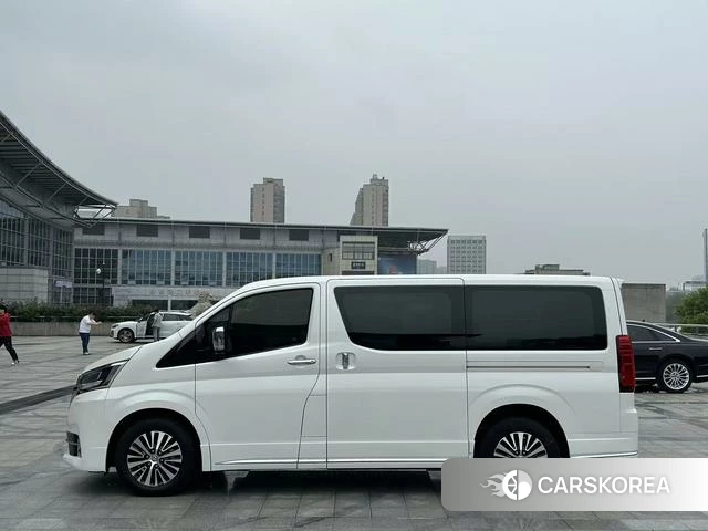 Toyota Granvia (overseas) id 4260642 из Китая 7