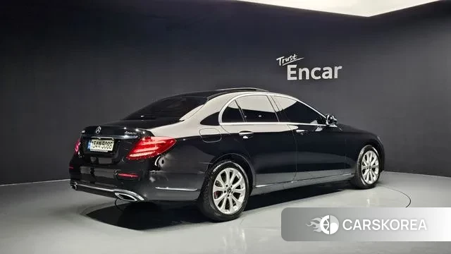 Mercedes-Benz E-Class W213 id 2985783 из Кореи 12