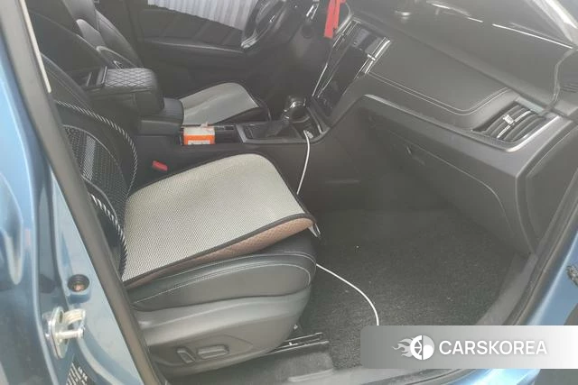 Roewe RX5 id 4209538 из Китая 9