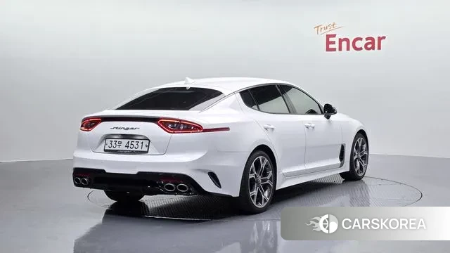 Kia Stinger id 3736841 из Кореи 12