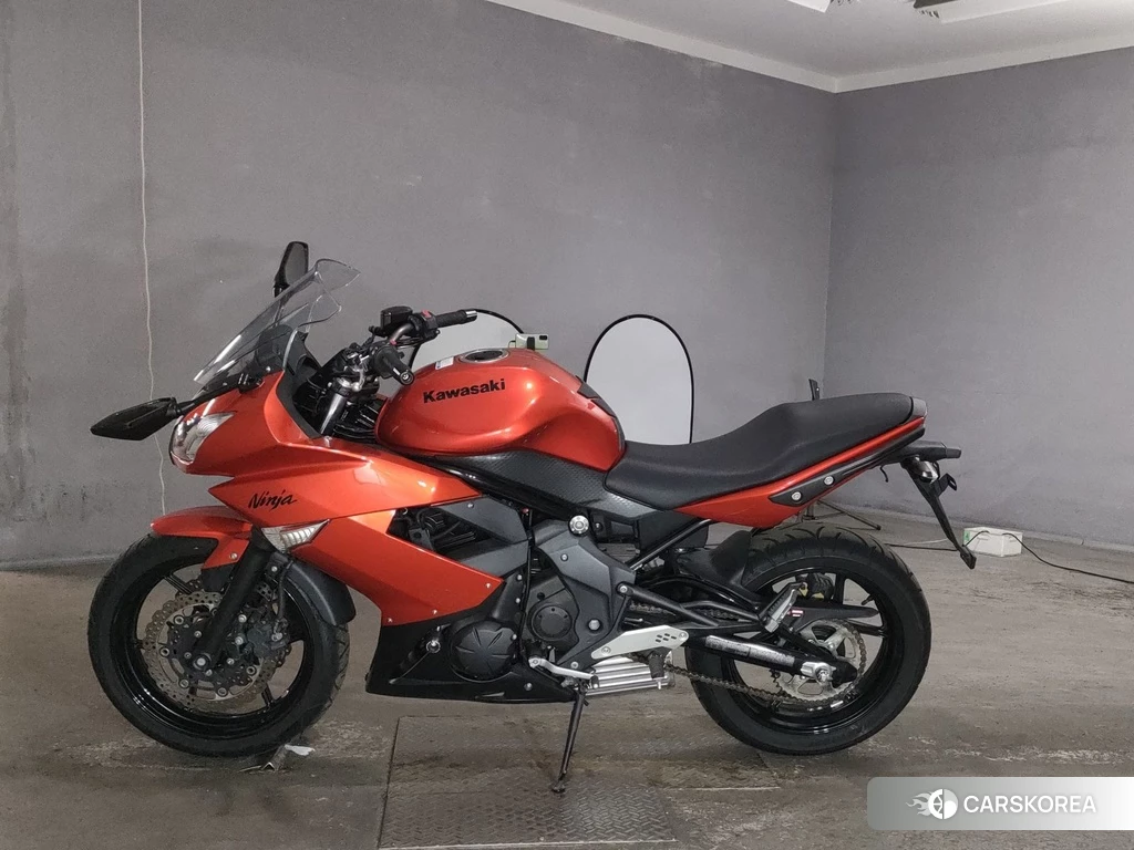 Проданный Kawasaki NINJA 650R 2011 из Японии