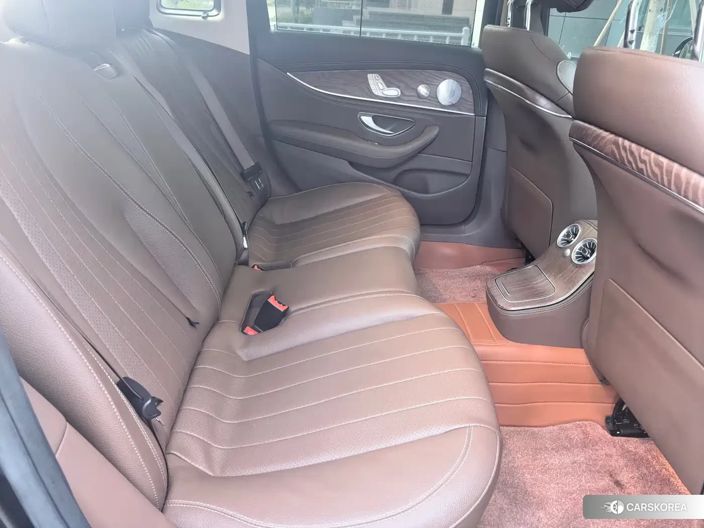 Mercedes-Benz E-Class id 4570605 из Китая 12