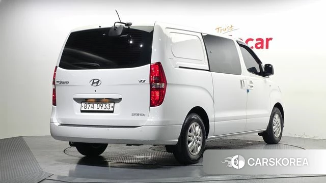 Hyundai The New Grand Starex id 4642136 из Кореи 12