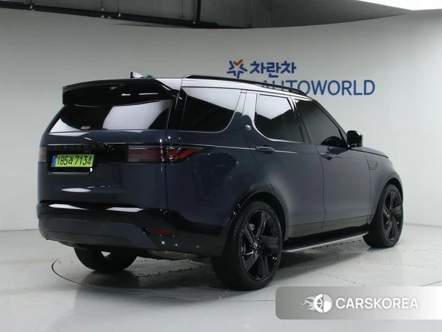 Land Rover Discovery 5 2025 Синий из Кореи, фото 2