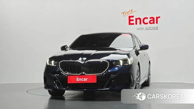BMW 5 Series (G60) id 4639794 из Кореи 12