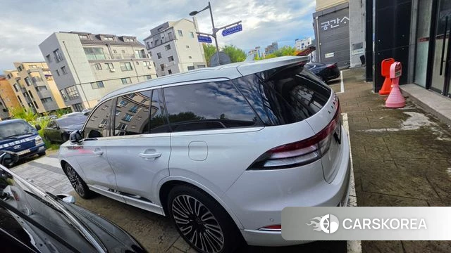 Lincoln Aviator 2nd generation 2023 Белый из Кореи, фото 2