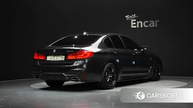 BMW 5 Series (G30) id 4268691 из Кореи 12