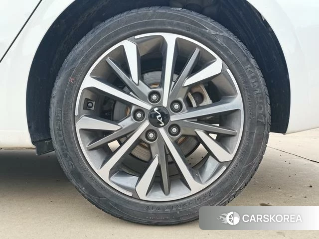 Kia K3 id 4276088 из Китая 12