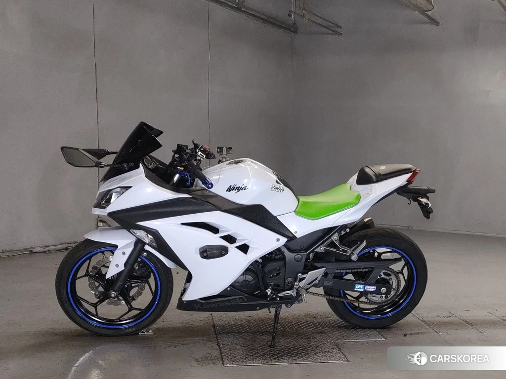 Проданный Kawasaki NINJA 250 2013 из Японии, фото 2
