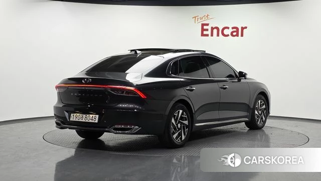 Hyundai The New Grandeur IG Hybrid id 4186841 из Кореи 12