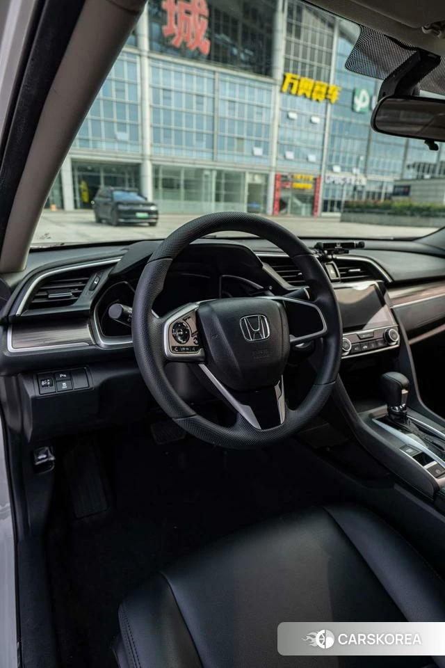 Honda Civic 2021 Белый из Китая, фото 2