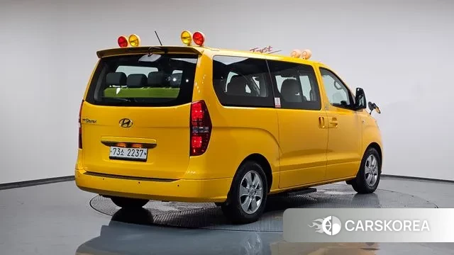 Hyundai The New Grand Starex id 2941556 из Кореи 12