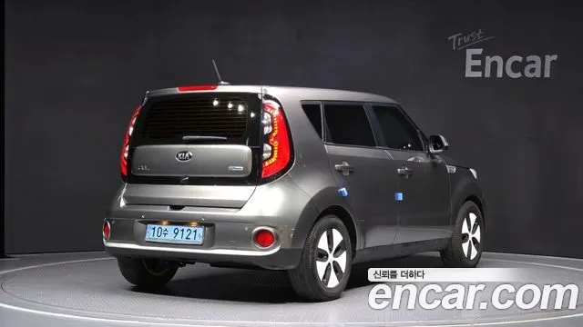 Kia Soul EV id 2860628 из Кореи 12