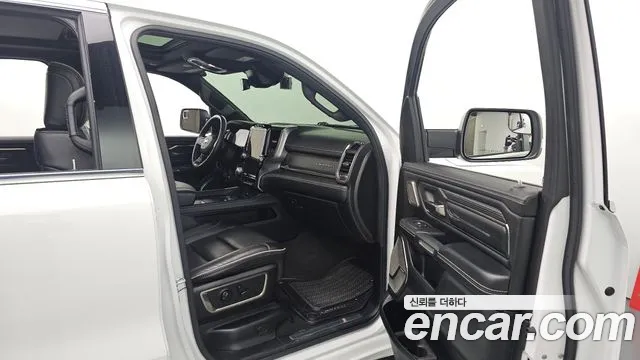 Dodge Lampicup id 2684084 из Кореи 12