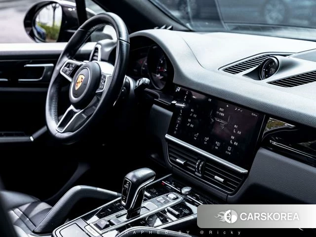 Porsche Cayenne 2021 Фиолетовый из Китая, фото 6