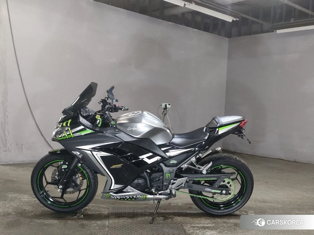 Проданный Kawasaki NINJA 250 2015 из Японии, фото 2