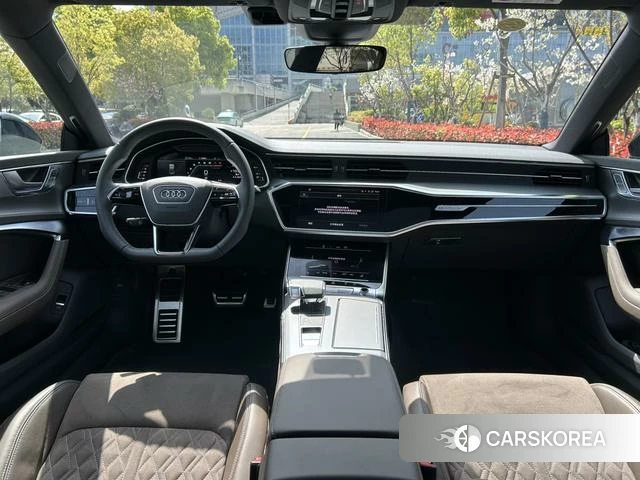 Audi A7L id 4260609 из Китая 7
