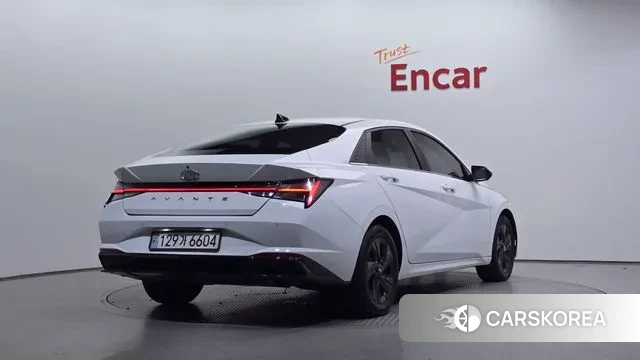 Hyundai Avante Hybrid (CN7) id 3335569 из Кореи 12