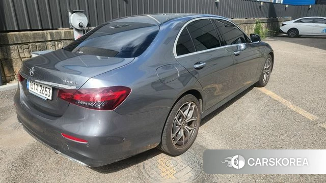 Mercedes-Benz E-Class W213 2023 Серый из Кореи, фото 4
