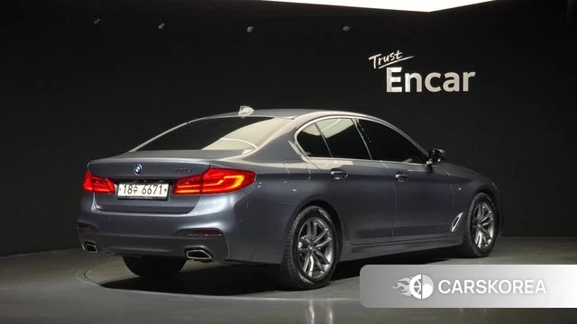 BMW 5 Series (G30) id 4776468 из Кореи 12