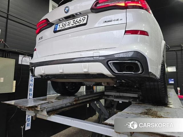 BMW X5 (G05) 2022 Белый из Кореи, фото 2