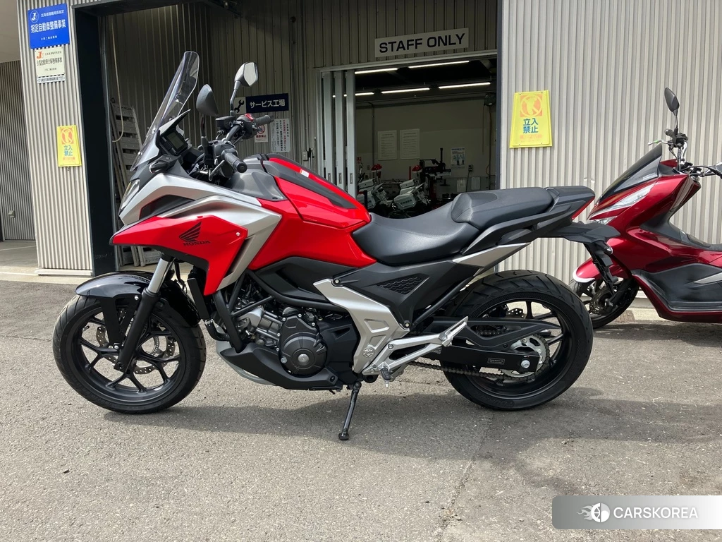 Проданный Honda NC750X DCT 2021 из Японии, фото 2