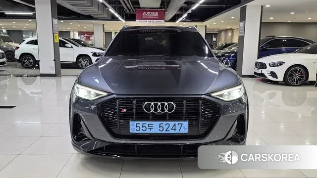 Audi e-Tron id 3705777 из Кореи 12