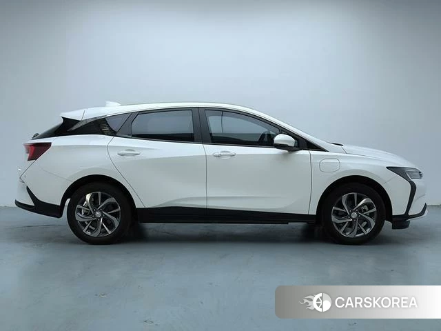 Buick Slightly blue 6 id 4210516 из Китая 12