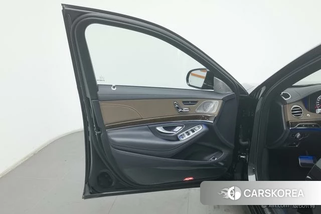 Mercedes-Benz S-class id 4264102 из Китая 12