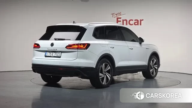 Volkswagen Touareg 3rd generation id 3385006 из Кореи 12
