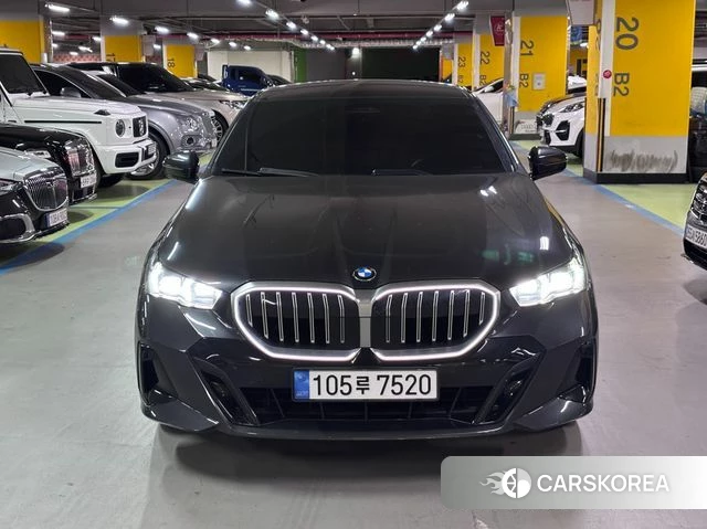 BMW 5 Series (G60) id 4842471 из Кореи 12