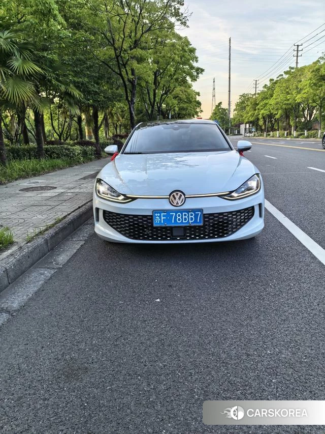 Volkswagen Lingdu 2024 Белый из Китая, фото 2