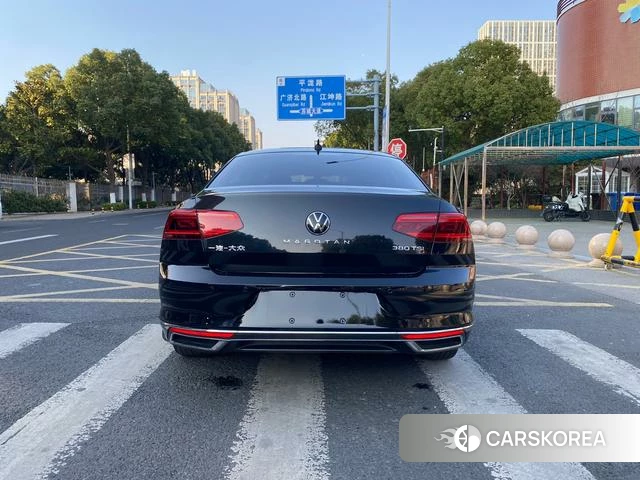 Volkswagen Magotan 2021 Черный из Китая, фото 2