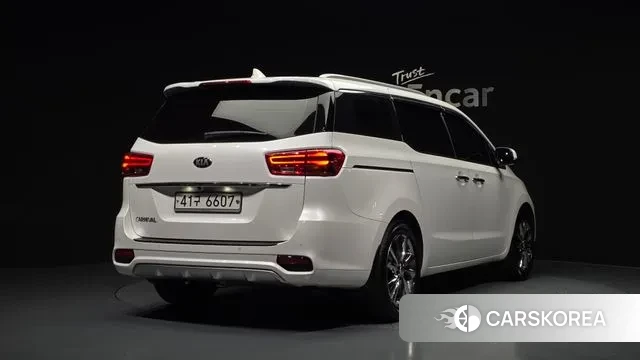 Kia The New Carnival id 3789555 из Кореи 12