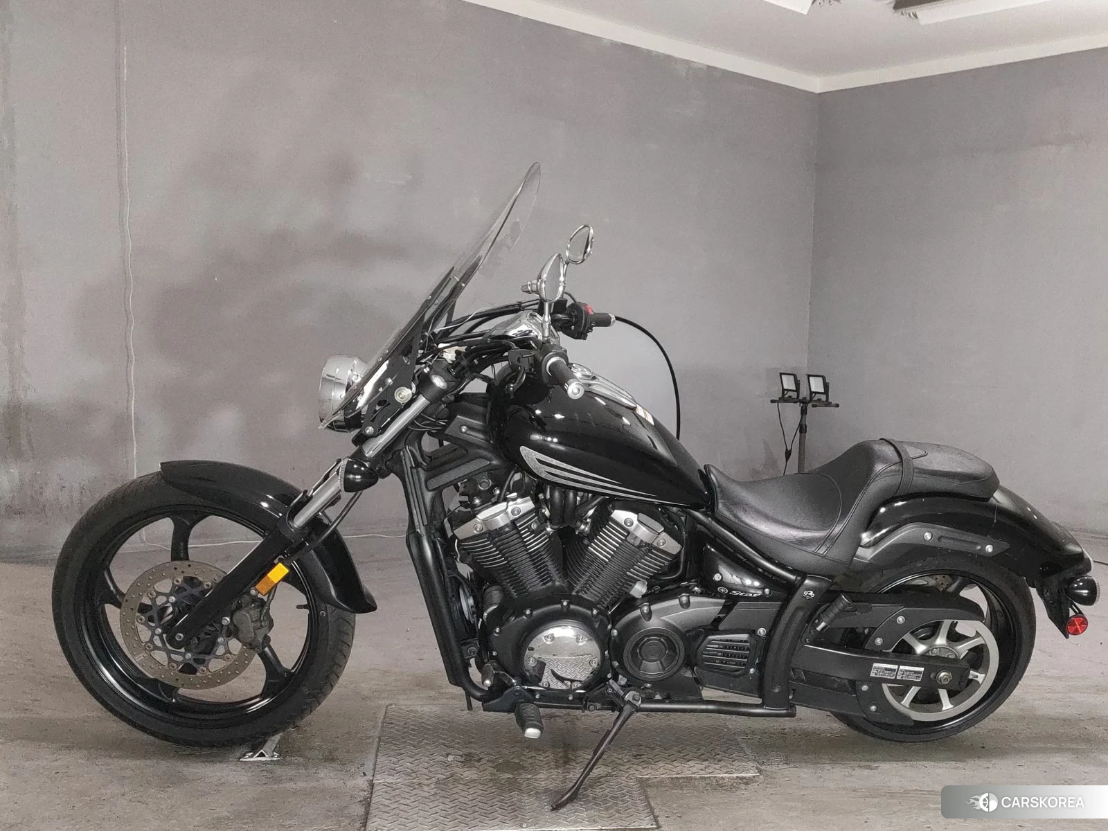 Проданный Yamaha XVS 1300 CA STRYKER id 4289745 из Японии