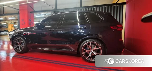 BMW X5 (G05) 2025 Черный из Кореи, фото 3