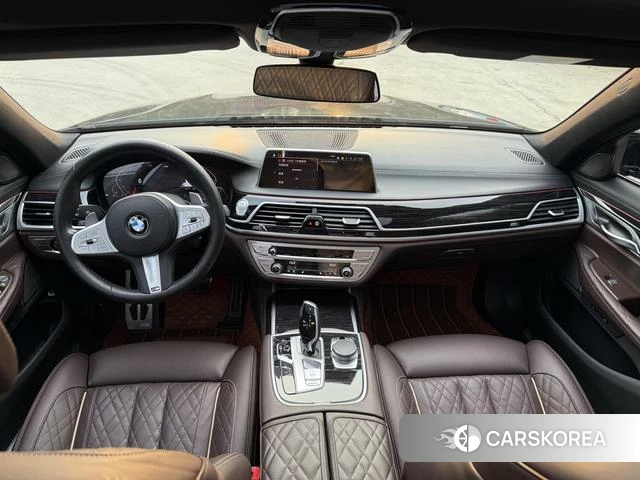 BMW 7 series 2021 Черный из Китая, фото 2