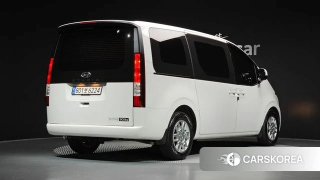 Hyundai Staria id 4880445 из Кореи 12